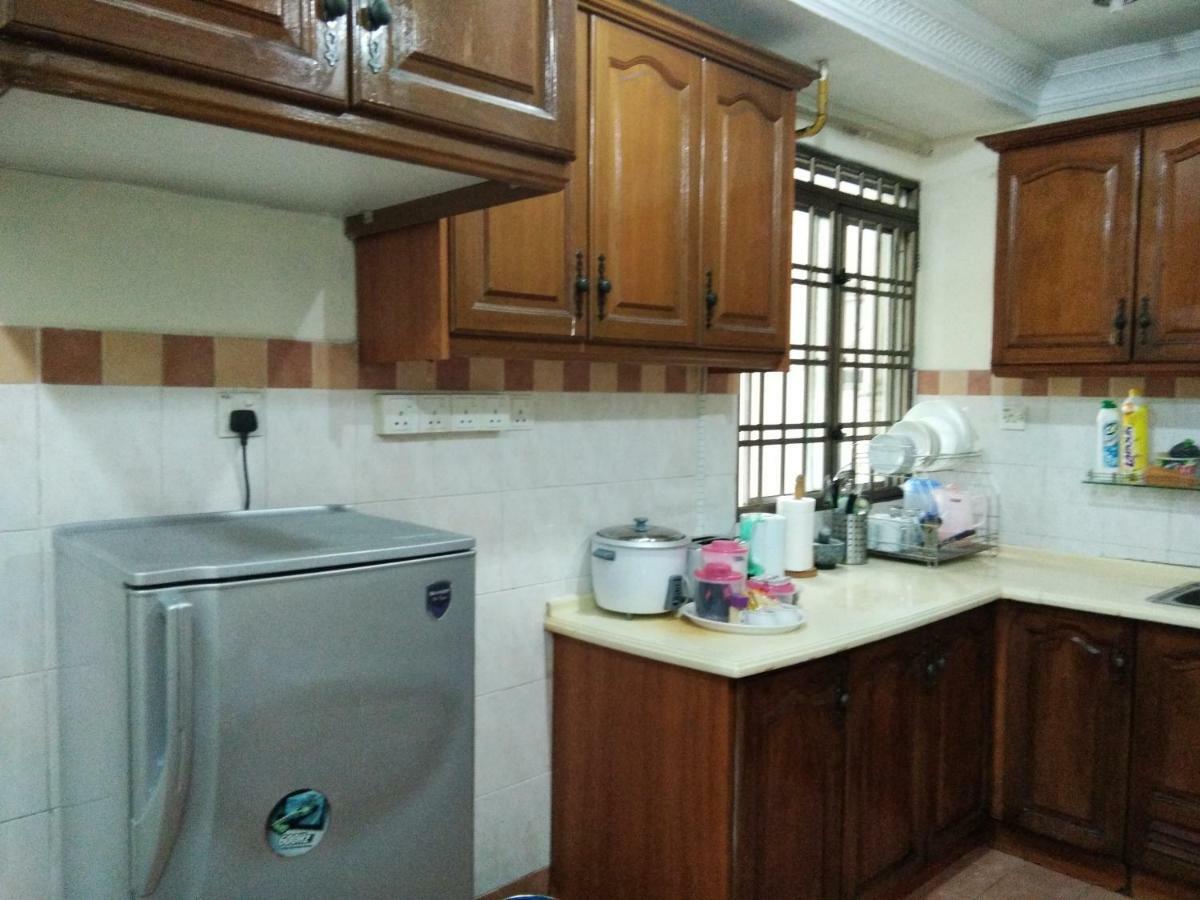 Ainis Guest House In Vista Amani Condominium Kuala Lumpur Esterno foto