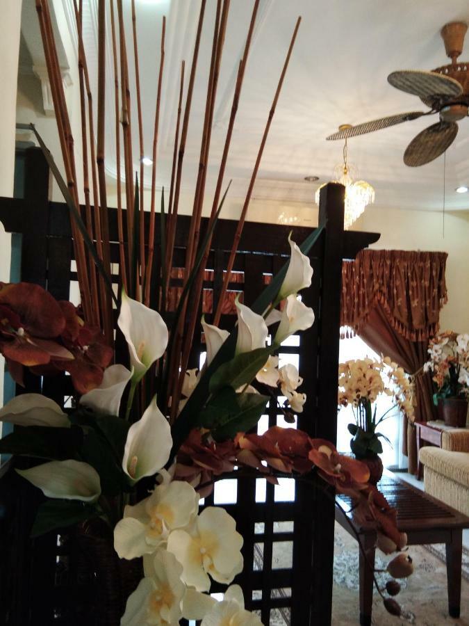 Ainis Guest House In Vista Amani Condominium Kuala Lumpur Esterno foto