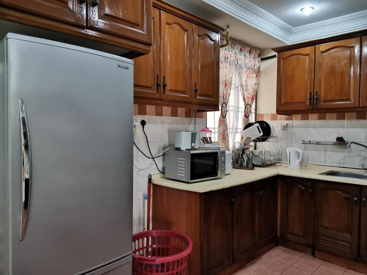 Ainis Guest House In Vista Amani Condominium Kuala Lumpur Esterno foto