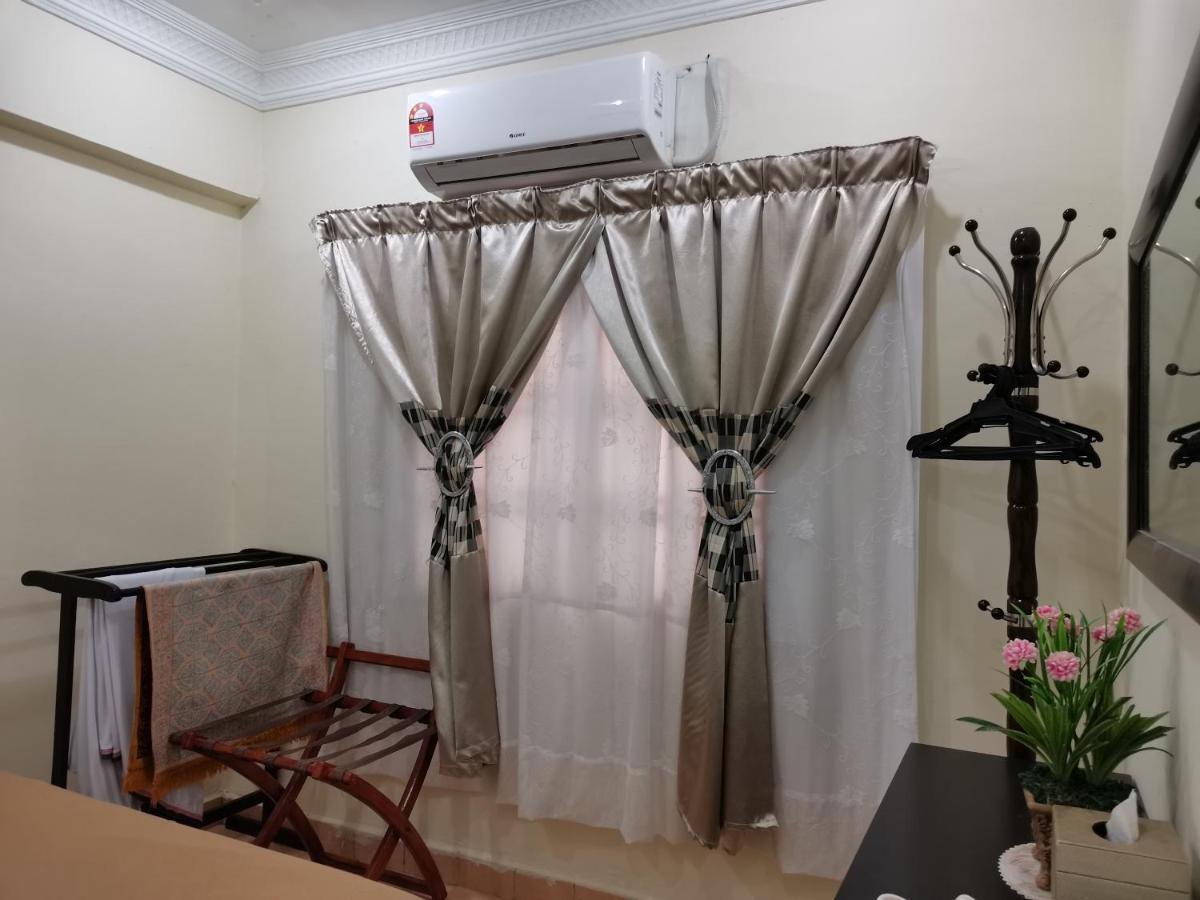Ainis Guest House In Vista Amani Condominium Kuala Lumpur Esterno foto