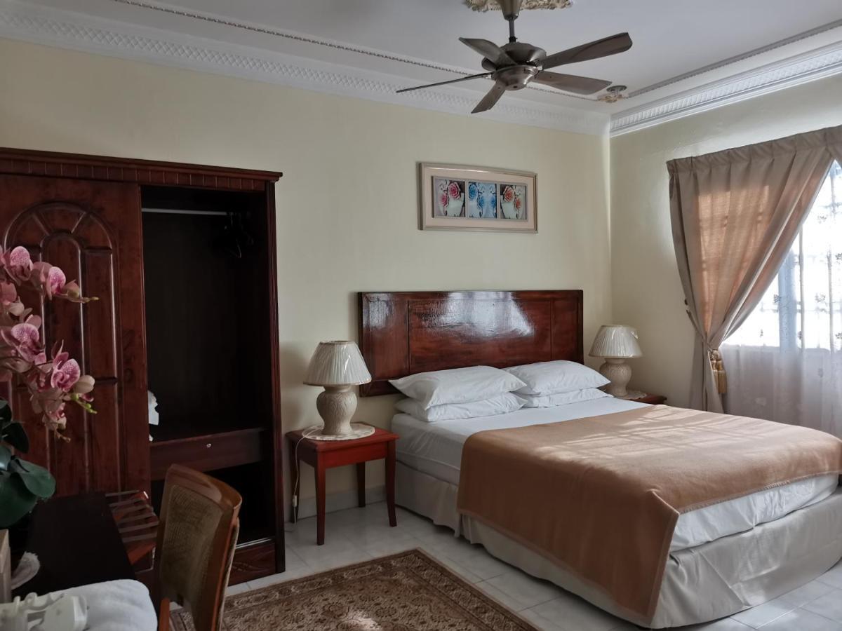 Ainis Guest House In Vista Amani Condominium Kuala Lumpur Esterno foto