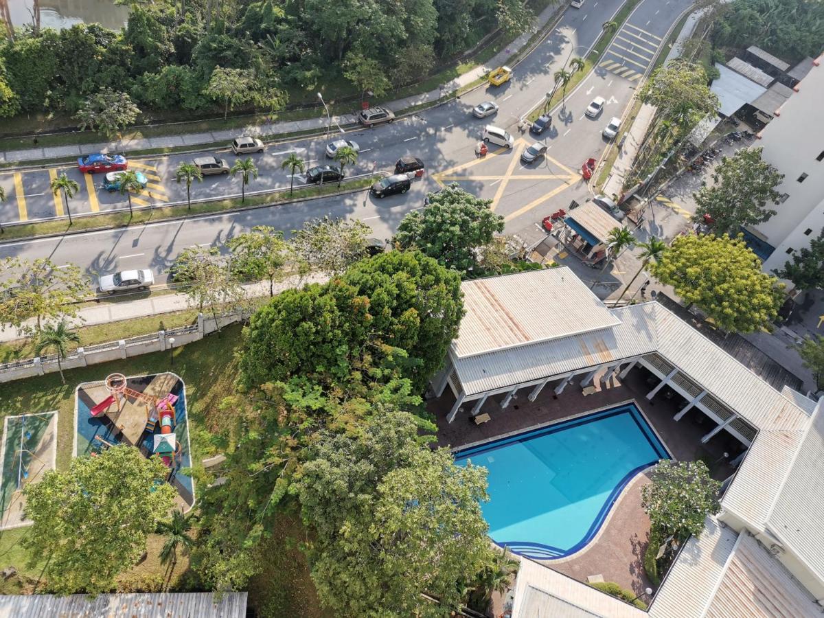 Ainis Guest House In Vista Amani Condominium Kuala Lumpur Esterno foto
