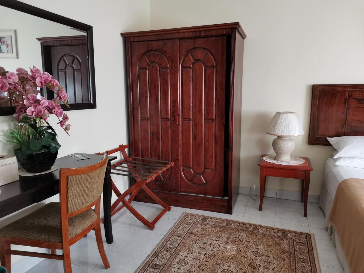 Ainis Guest House In Vista Amani Condominium Kuala Lumpur Esterno foto